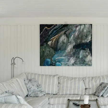 Classic 200 Metres From The Sea Vejby